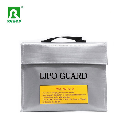 Mua Túi sạc an toàn pin Lipo RC chống cháy nổ màu Đen Bạc Đỏ 65X180X240mm sản xuất trực tuyến